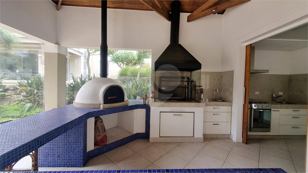 Casa à venda ou para alugar com 5 suítes em Serra da Cantareira, Mairiporã, SP