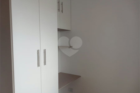 Casa à venda com 2 quartos, sendo 1 suíte,  em Parque Vitória, São Paulo, SP