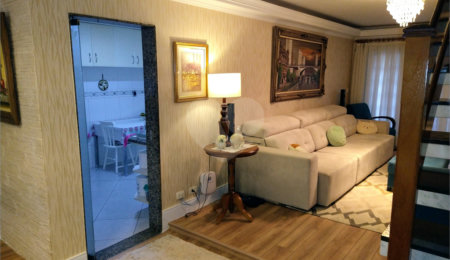 Casa à venda com 3 quartos, sendo 1 suíte, em Parque Vitória, São Paulo, SP