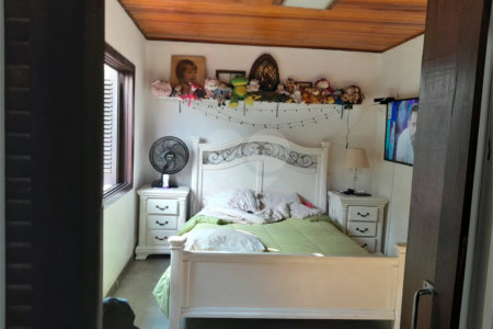 Sobrado à venda com 6 quartos, sendo 3 suítes, em Rolinópolis, São Paulo, SP