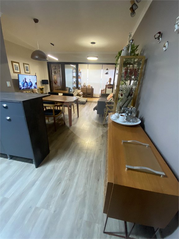 Apartamento à venda com 2 quartos, sendo 1 suíte,  em Vila Monumento, São Paulo, SP