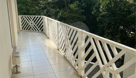 Casa à venda com 4 quartos, sendo 1 suíte,  no condomínio Estancia da Serra / Residencial Nova Mairipora, Mairiporã - SP