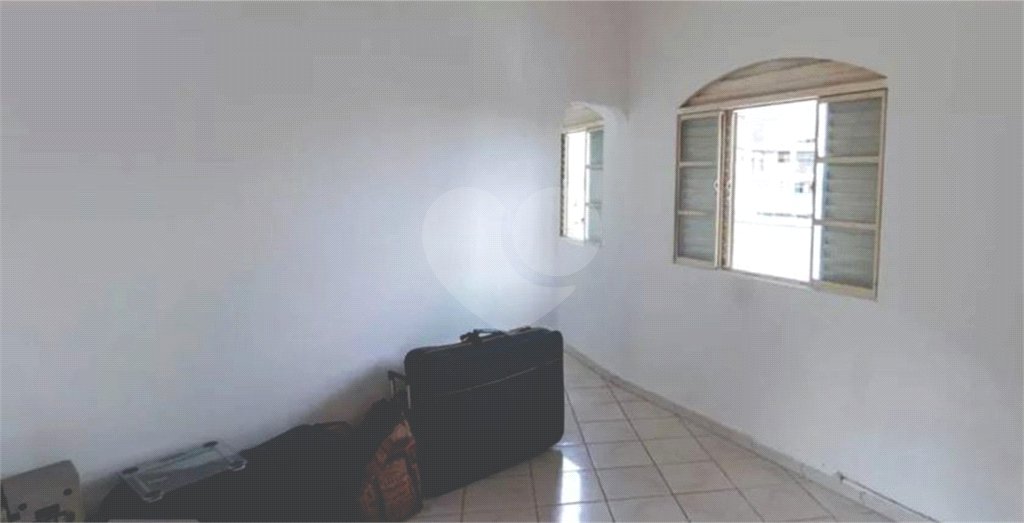 Sobrado à venda com 3 quartos, sendo 1 suíte,  em Santa Teresinha, São Paulo, SP