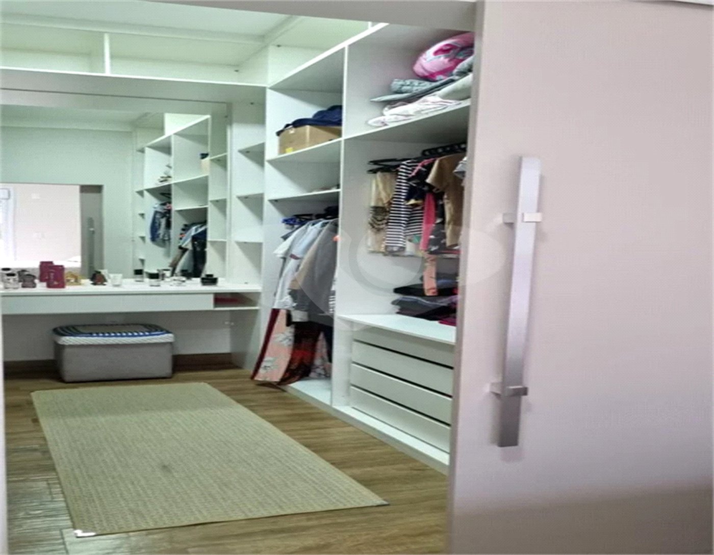 Casa à venda com 3 quartos, sendo 1 suíte,  no condomínio Jardim Park Real, Indaiatuba - SP