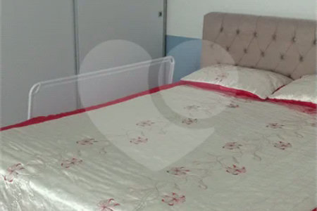 Sobrado à venda com 3 quartos, sendo 1 suíte,  em Vila Gustavo, São Paulo, SP