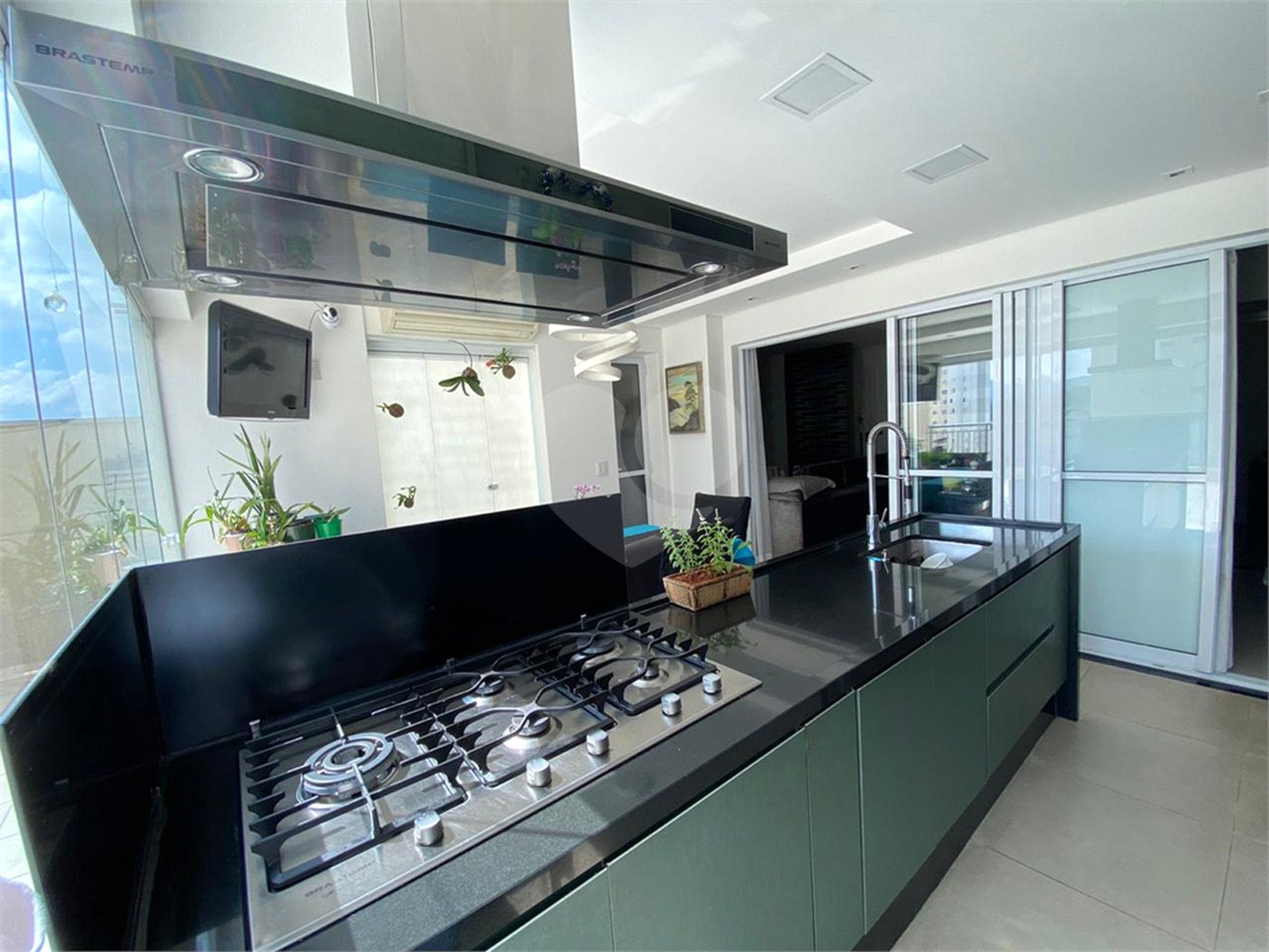 Apartamento para alugar com 3 quartos, sendo 1 suíte, em Tucuruvi, São Paulo, SP