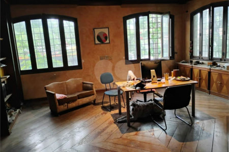 Casa à venda com 7 quartos, sendo 2 suítes,  em Brooklin Paulista, São Paulo, SP