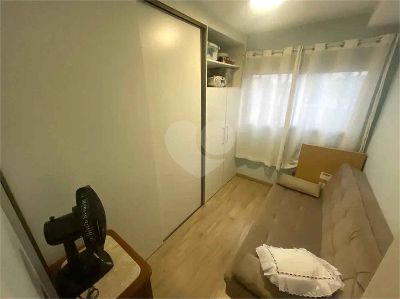 Apartamento à venda com 2 quartos, sendo 1 suíte,  em Ferreira, São Paulo, SP