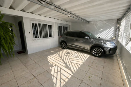 Casa Térrea à venda com 2 quartos, sendo 1 suíte, em Parque Esmeralda, São Paulo, SP