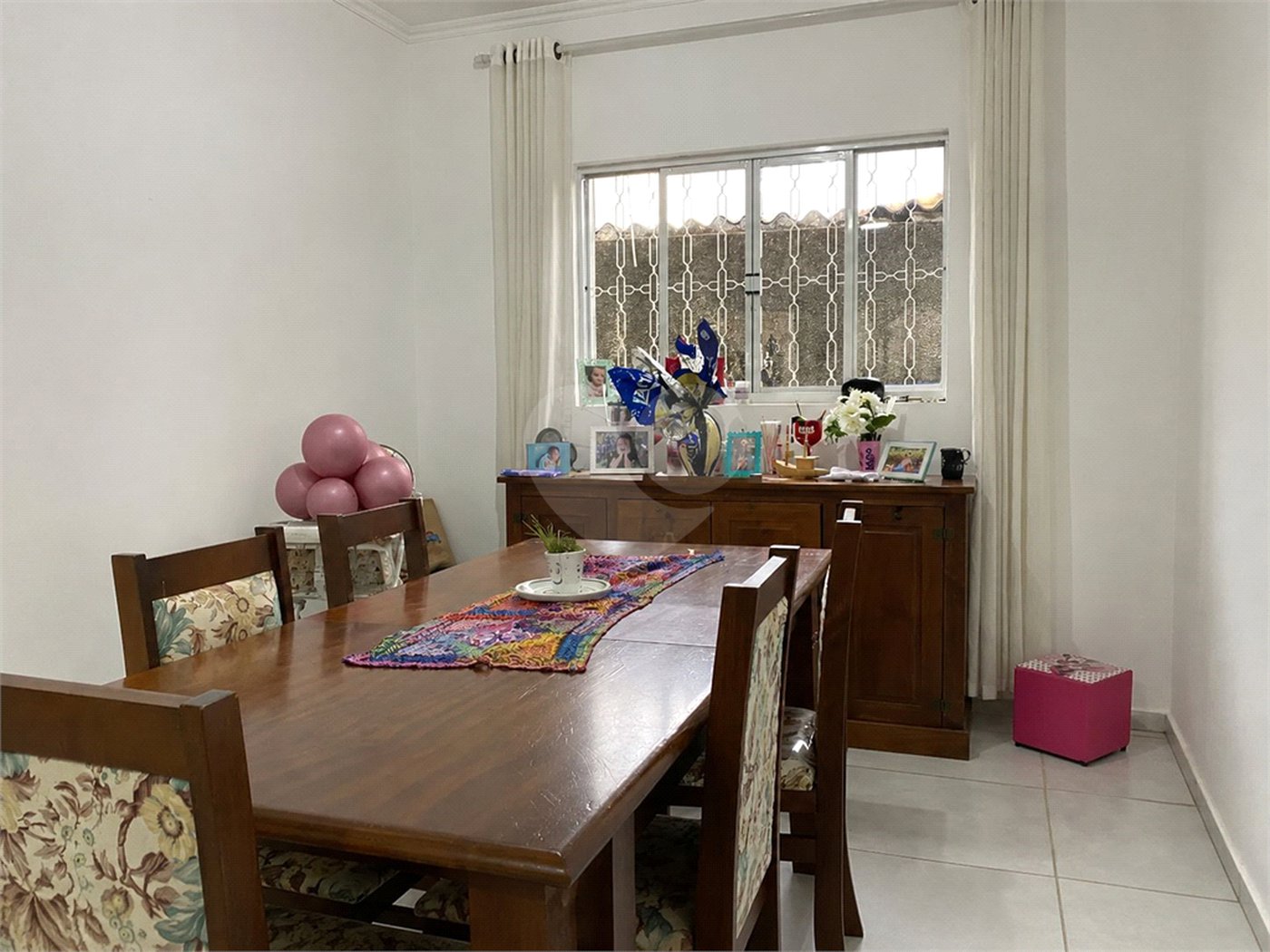 Casa à venda com 3 quartos, sendo 1 suíte, em Vila Barcelona, Sorocaba, SP