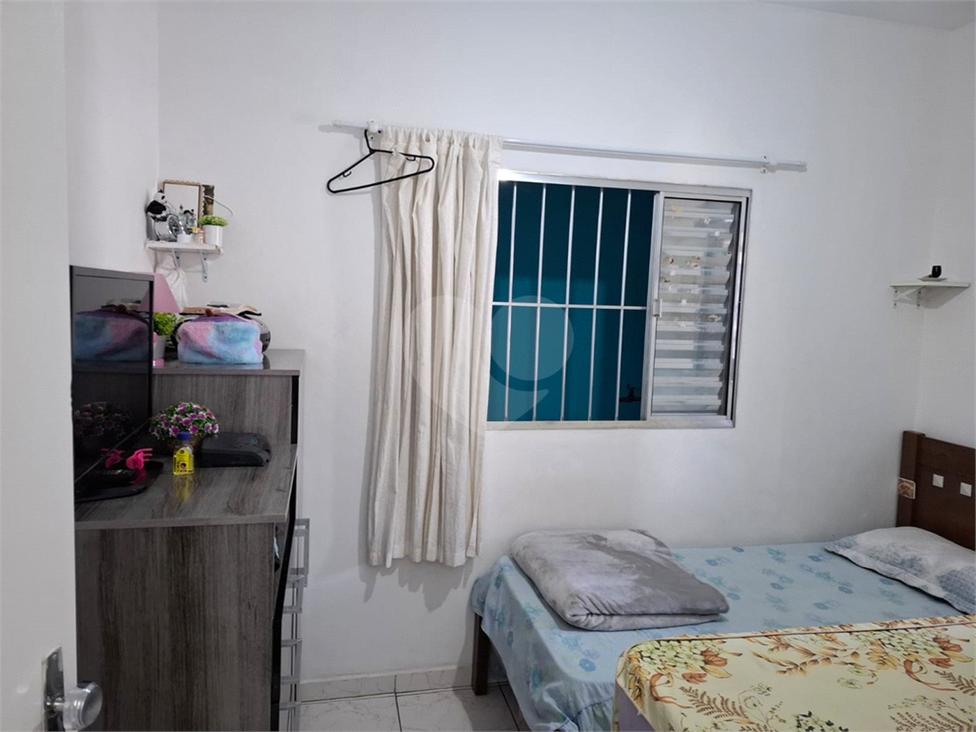 Sobrado à venda com 3 quartos, sendo 1 suíte, em Tremembé, São Paulo, SP
