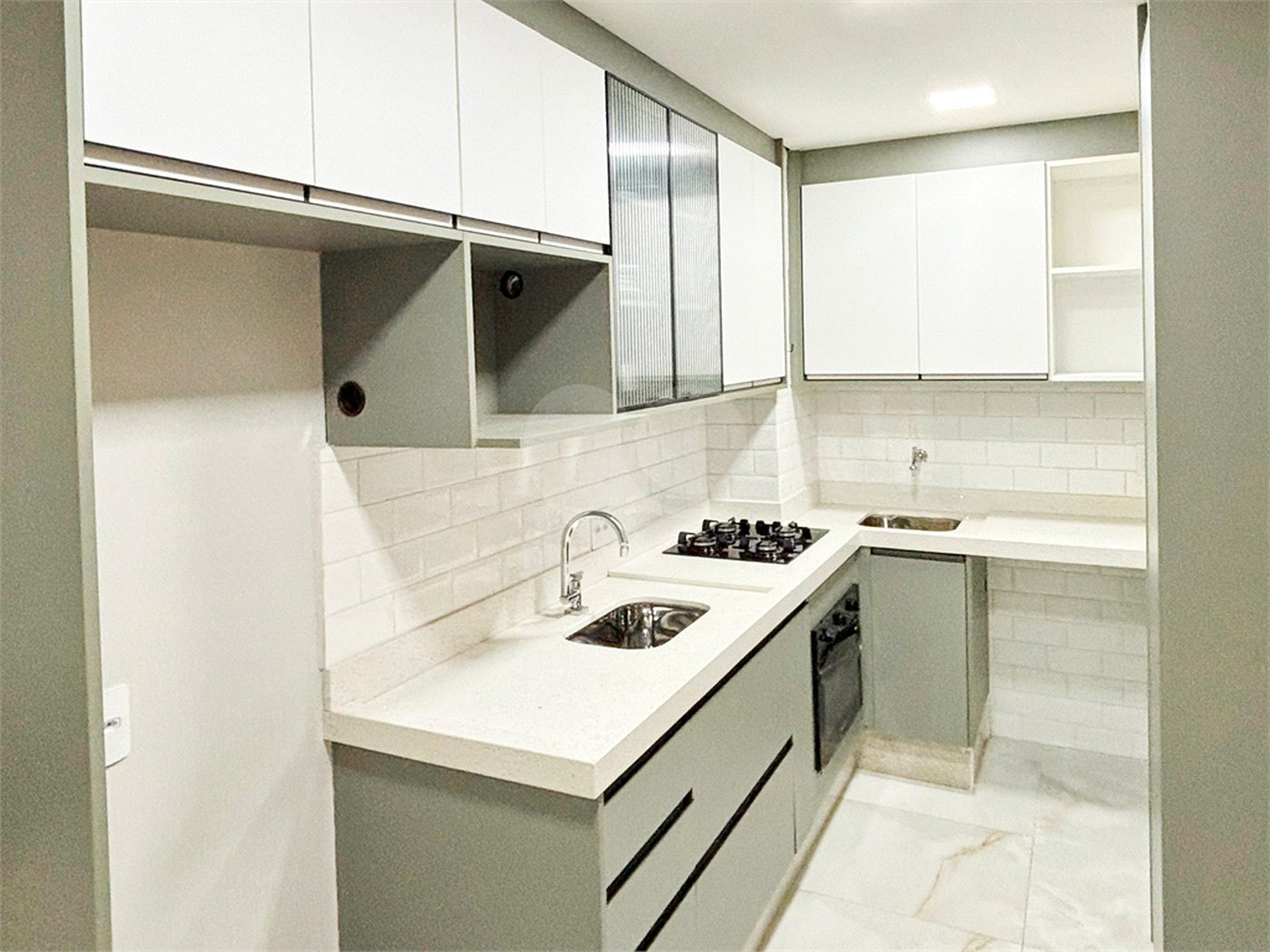 Apartamento à venda com 2 quartos em Santo Amaro, São Paulo, SP