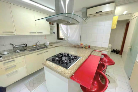 Apartamento com 2 dormitórios à venda, 110 m² por R$ 1.150.000,00 - Gonzaga - Santos/SP