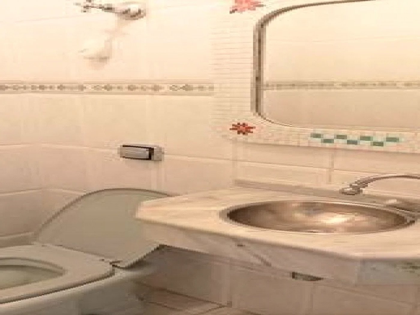 Casa à venda com 3 quartos, sendo 1 suíte,  em Jardim Alvorada (zona Oeste), São Paulo, SP
