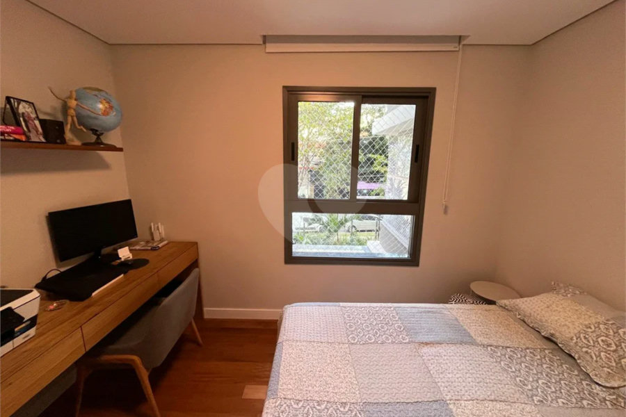 Apartamento à venda com 4 quartos, sendo 2 suítes, em Perdizes, São Paulo, SP