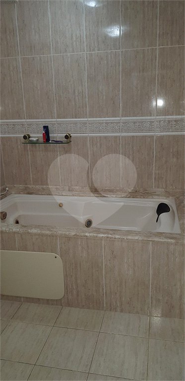 Sobrado à venda com 3 quartos, sendo 2 suítes, em Vila Gustavo, São Paulo, SP