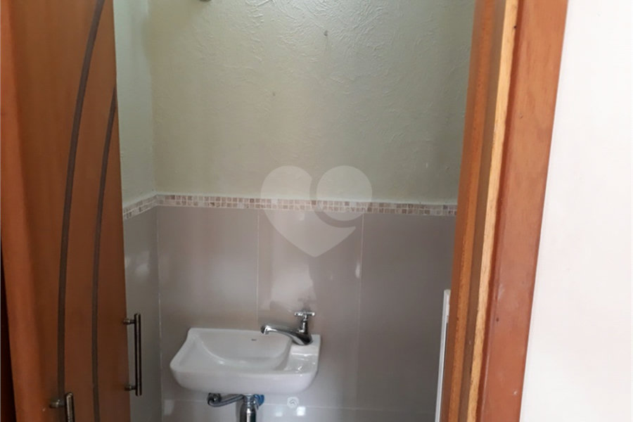 Sobrado à venda com 3 quartos, sendo 2 suítes,  em Santana, São Paulo, SP