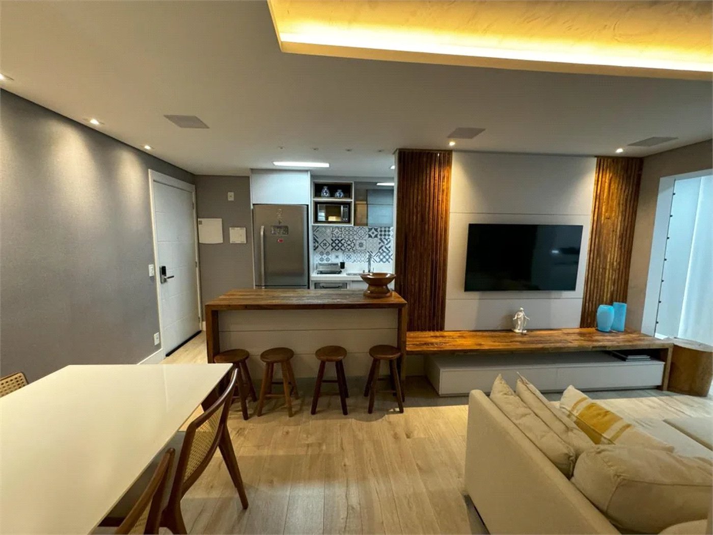 Apartamento à venda com 2 quartos, sendo 1 suíte,  em Jardim Vazani, São Paulo, SP