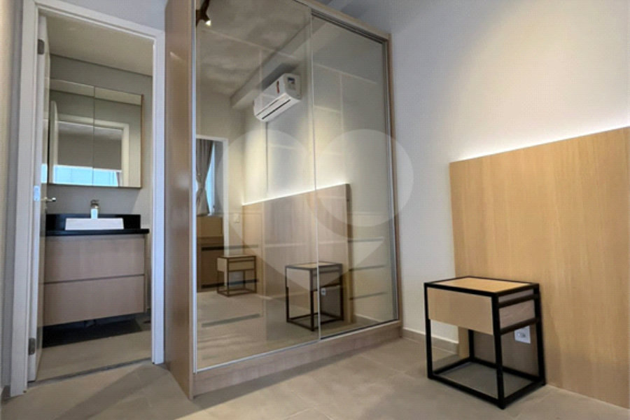 Apartamento para alugar com 1 suíte em Vila Madalena, São Paulo, SP