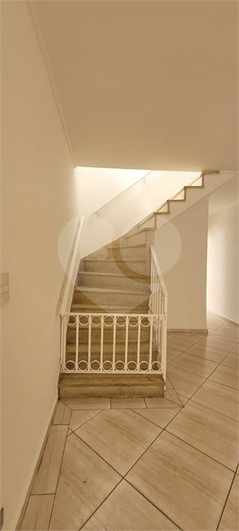 Sobrado à venda com 3 quartos, sendo 1 suíte, em Horto, São Paulo, SP