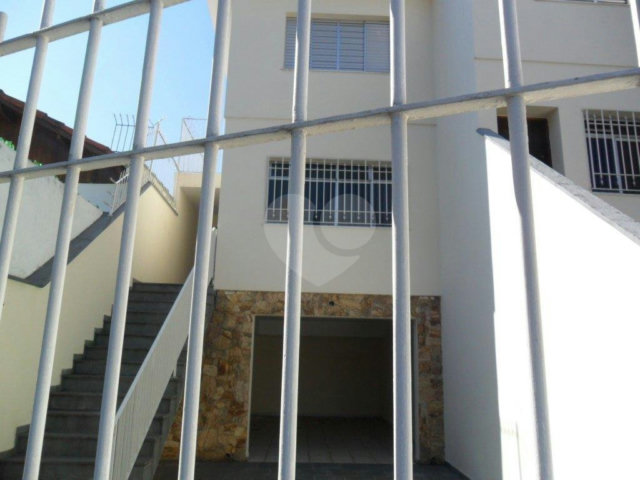 Sobrado à venda com 4 quartos, sendo 1 suíte,  em Imirim, São Paulo, SP