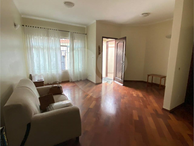 Casa à venda com 3 quartos, sendo 1 suíte,  em Vila Guilherme, São Paulo, SP