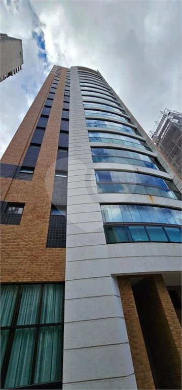 Apartamento à venda com 4 quartos, sendo 3 suítes, em Jardim Paulista, São Paulo, SP