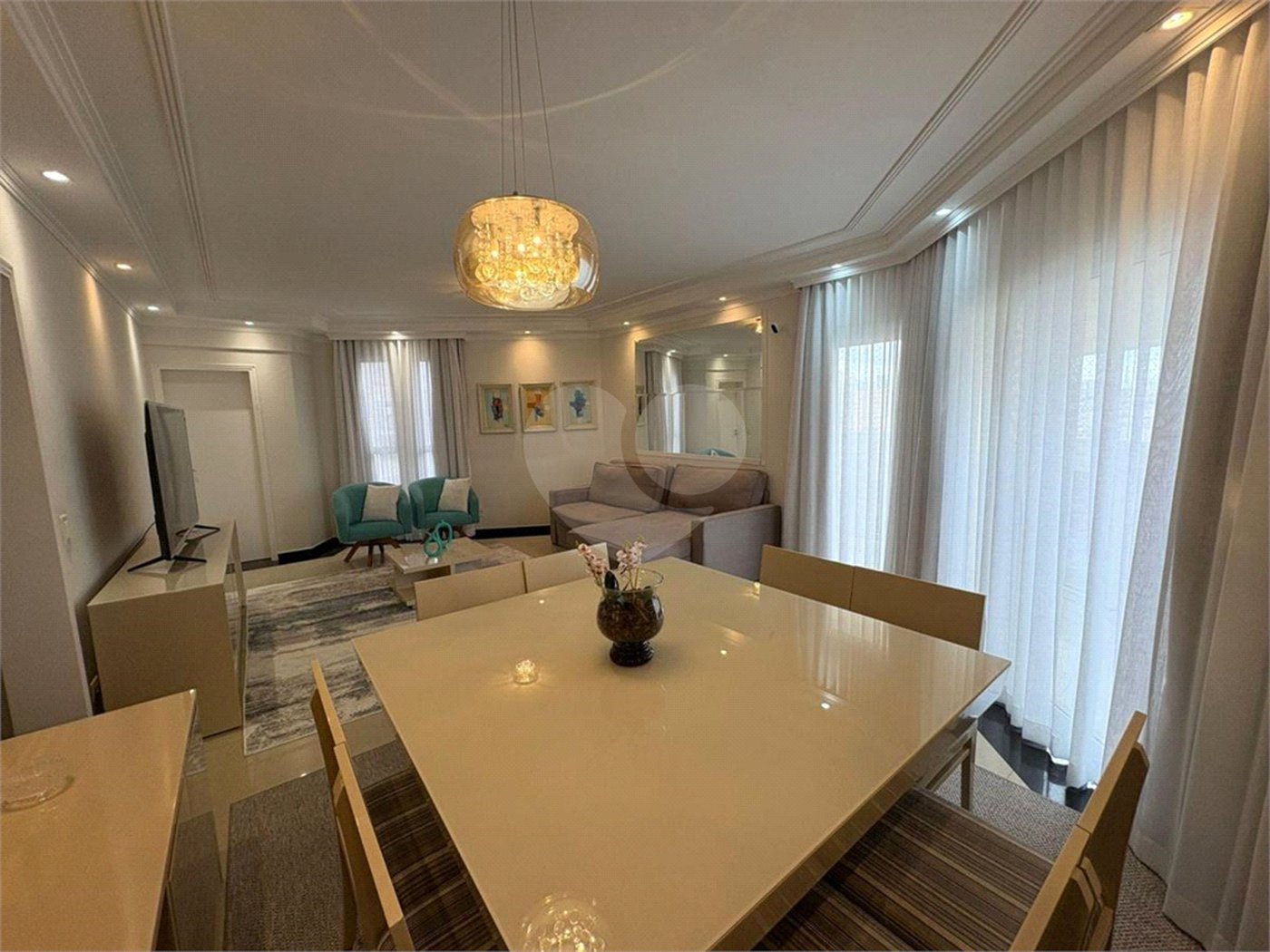 Apartamento à venda com 3 suítes em Santa Teresinha, São Paulo, SP