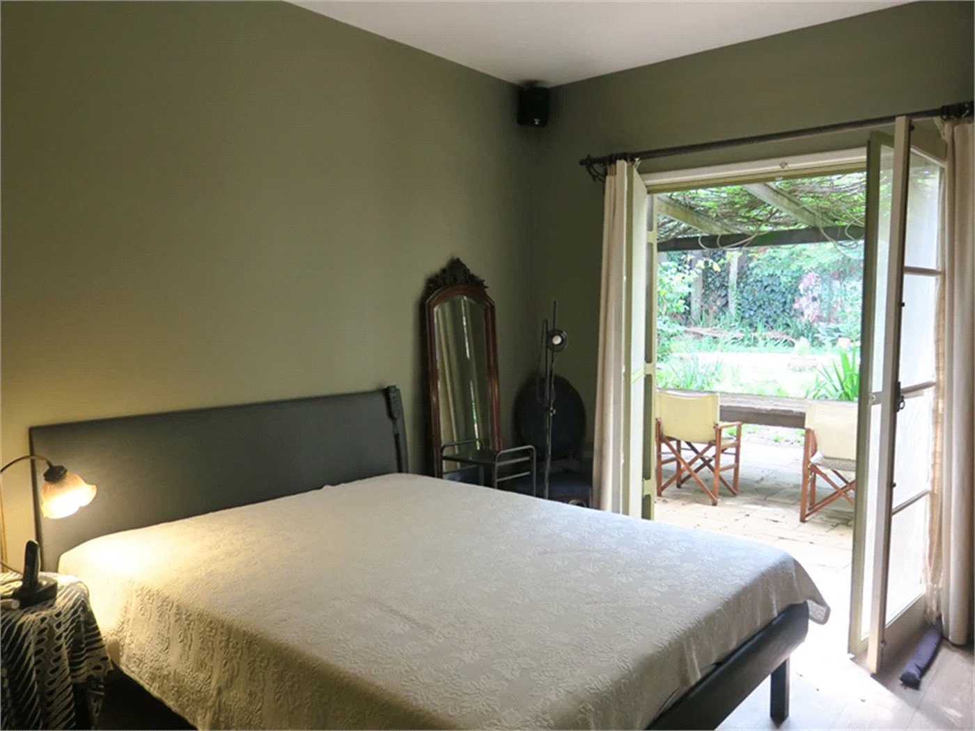 Casa Térrea à venda com 2 suítes em Real Parque, São Paulo, SP