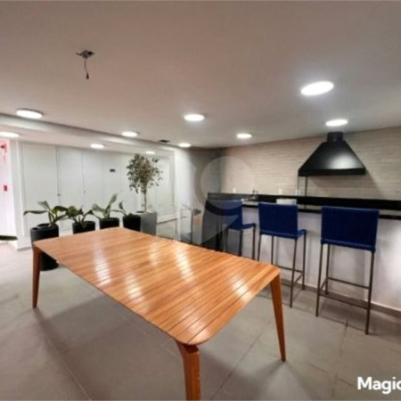 Apartamento com 27m², 1 dormitório, à venda na Vila Olímpia.