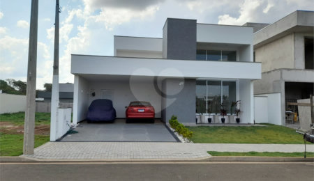 Casa à venda com 3 suítes no condomínio Damha IV, São Carlos - SP