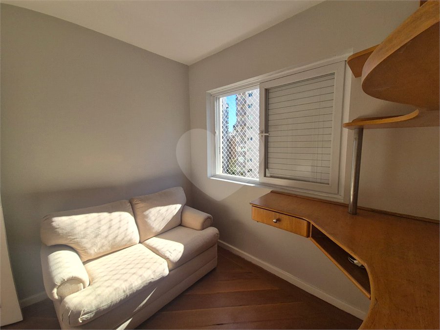 Apartamento Mobiliado, e Aconchegante, Bem Localizado