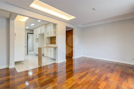Apartamento para alugar com 3 quartos, sendo 1 suíte, em Chácara Santo Antônio, São Paulo, SP