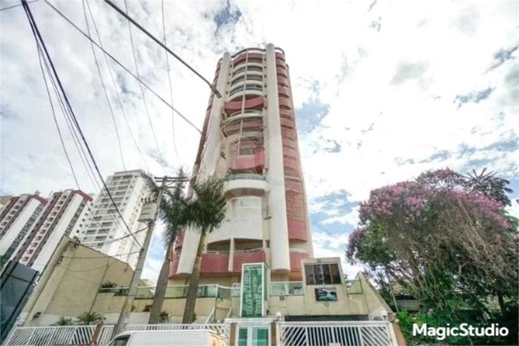 Apartamento com 108m², 4 dormitórios, sendo 1 suíte, 2 vagas, à venda no Tatuapé.