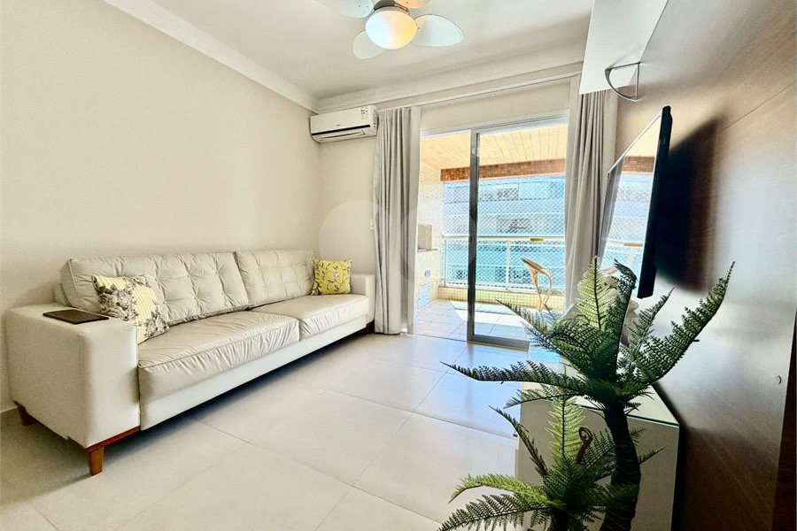 Apartamento à venda com 3 quartos, sendo 1 suíte, em Riviera de São Lourenço, Bertioga, SP