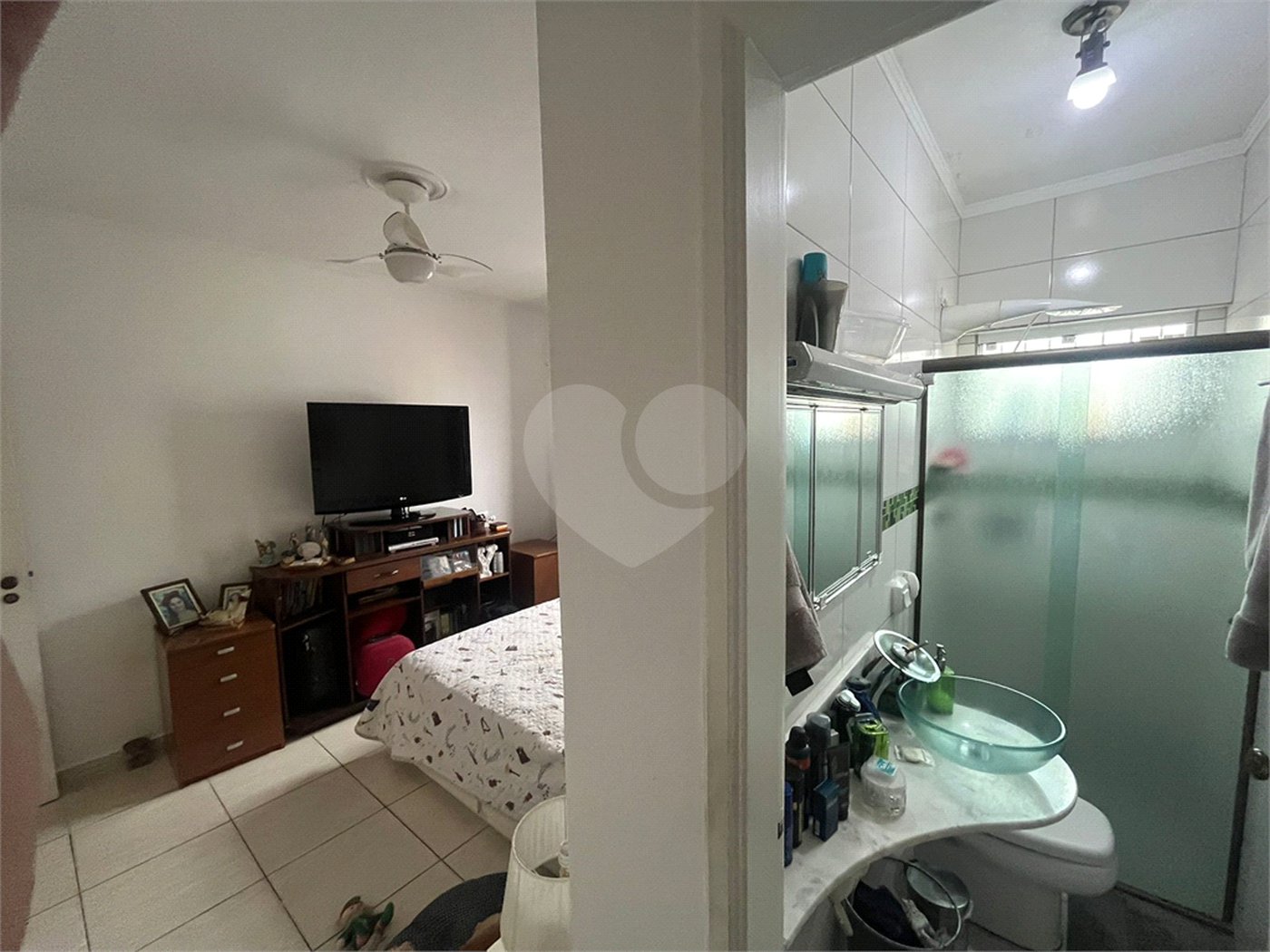 Casa à venda com 4 quartos, sendo 1 suíte, em Horto, São Paulo, SP