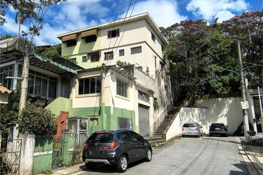 Sobrado à venda com 3 quartos, sendo 1 suíte, em Tremembé, São Paulo, SP