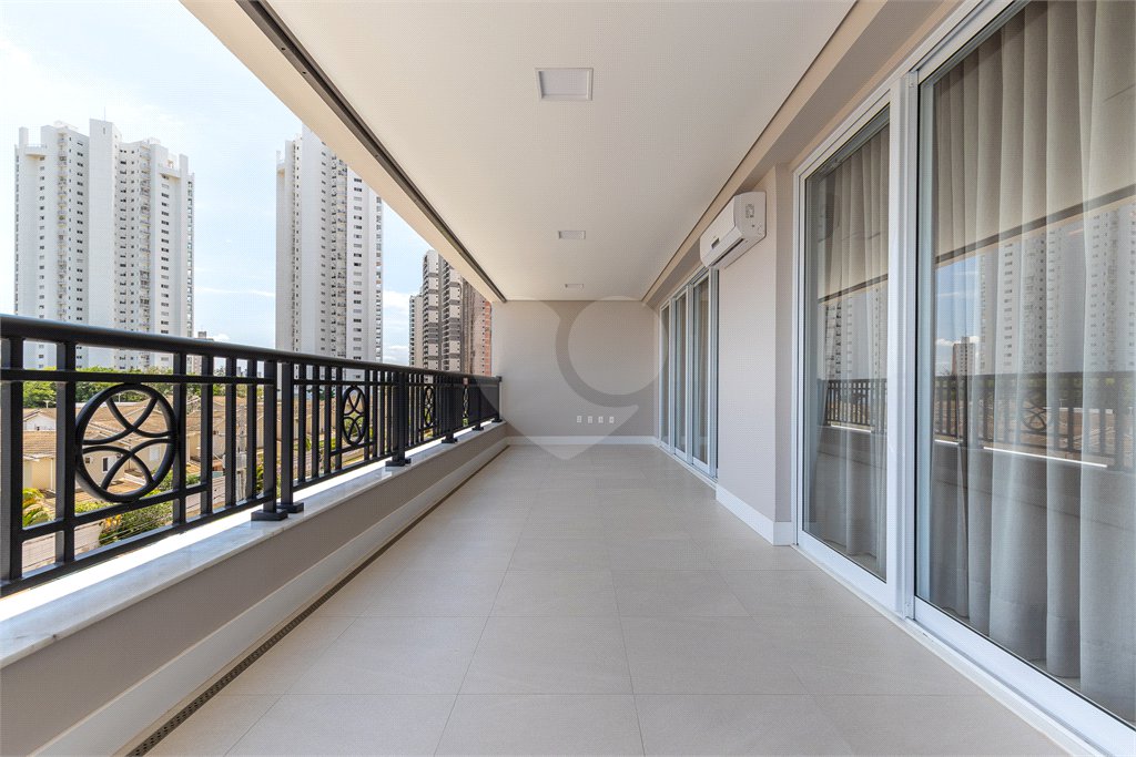 Apartamento à venda com 4 suítes em Parque Campolim, Sorocaba, SP
