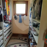 Casa à venda com 5 quartos, sendo 4 suítes, no condomínio Alpes da Cantareira, Mairiporã - SP