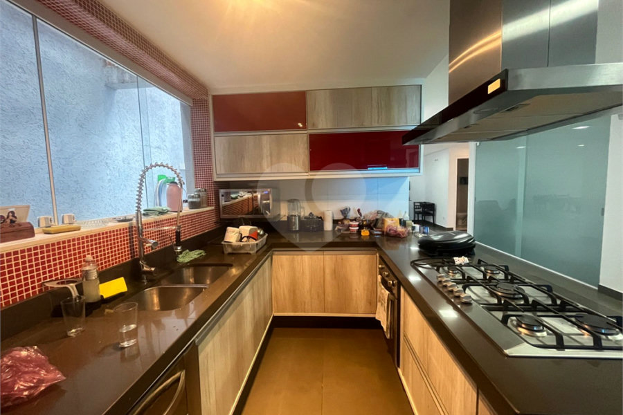 Sobrado à venda com 3 quartos, sendo 1 suíte, em Jardim São Paulo(zona Norte), São Paulo, SP