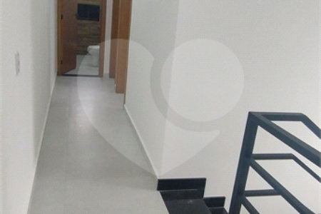Sobrado à venda com 3 quartos, sendo 1 suíte, em Jardim Maristela, Atibaia, SP