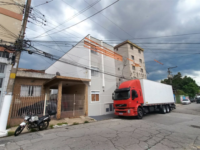 Casa à venda com 1 quarto no condomínio Regina, São Paulo - SP