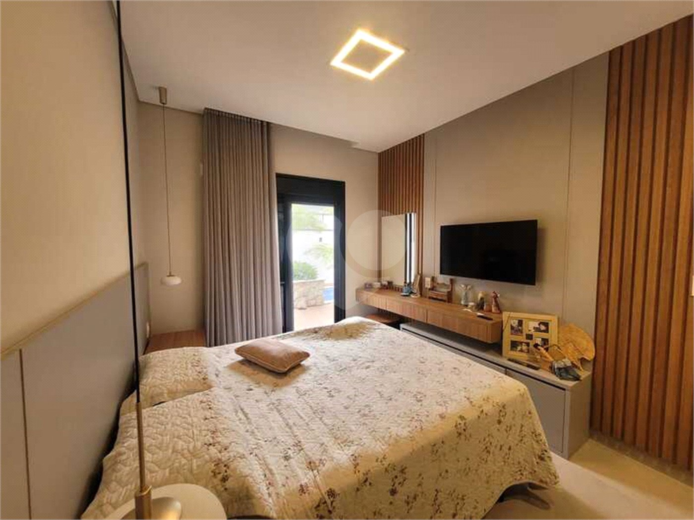 Casa à venda com 3 suítes no condomínio Piemonte, Indaiatuba - SP