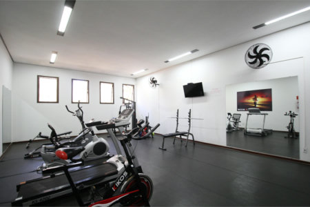 Apartamento à venda com 3 suítes em Vila Suzana, São Paulo, SP