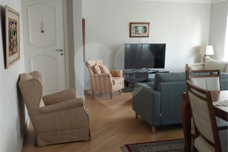 Apartamento à venda com 3 quartos, sendo 2 suítes,  em Cidade São Francisco, São Paulo, SP