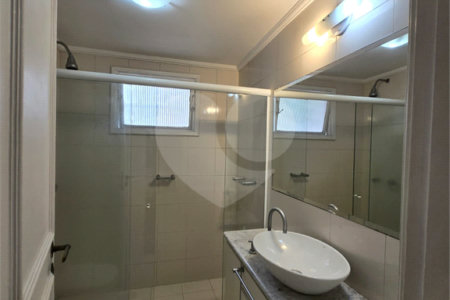 Apartamento à venda com 3 quartos, sendo 1 suíte, em Indianópolis, São Paulo, SP