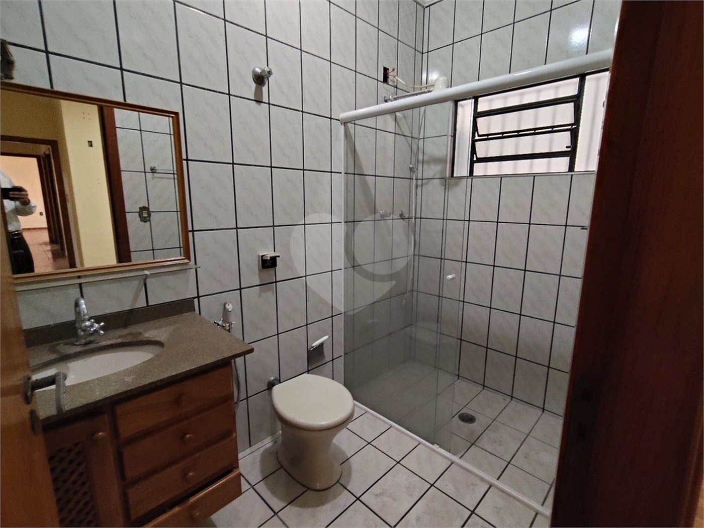 Casa para alugar com 4 quartos, sendo 1 suíte, em Vila Judite, Itapetininga, SP
