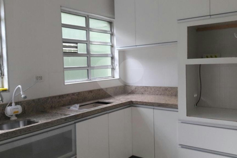Casa Térrea para alugar com 3 suítes em Tremembé, São Paulo, SP