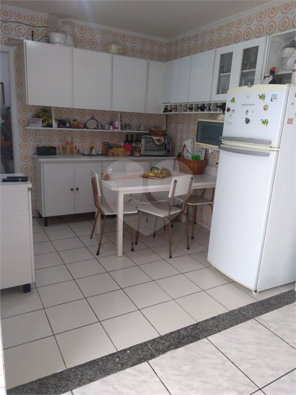 Sobrado à venda com 4 quartos, sendo 3 suítes, em Limão, São Paulo, SP