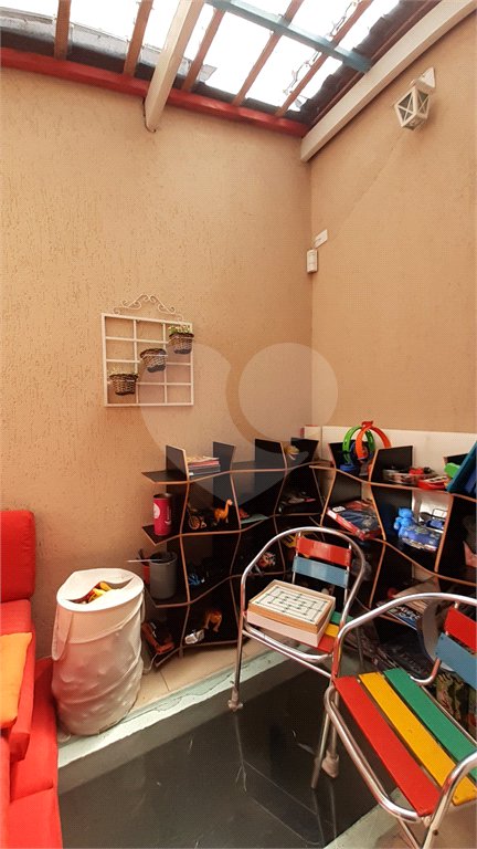 Sobrado à venda com 2 quartos, sendo 1 suíte, em Parque São Domingos, São Paulo, SP